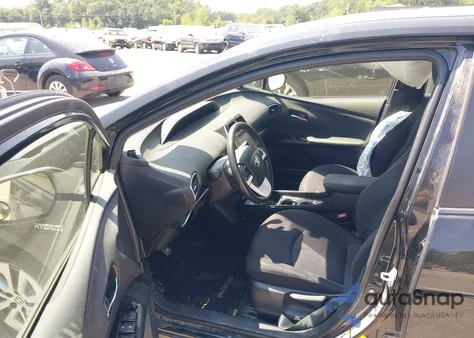 2017 Toyota Prius Three из США, поврежденный, VIN JTDKARFU8H3532370